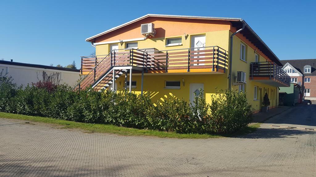 Appartement Vermietung Brunner Rostock Zewnętrze zdjęcie